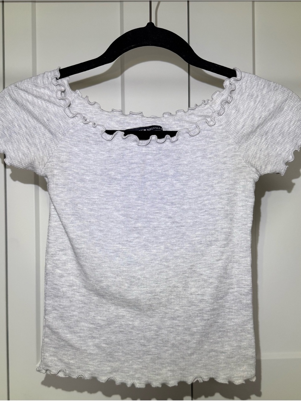 Brandy Melville Grey Heather Ribbed Lettuce-Edge Short Sleeve Top